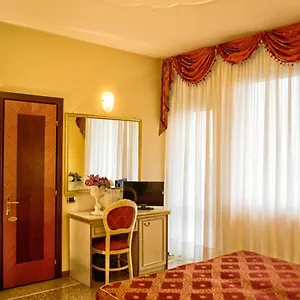 Internazionale Terme Hotel